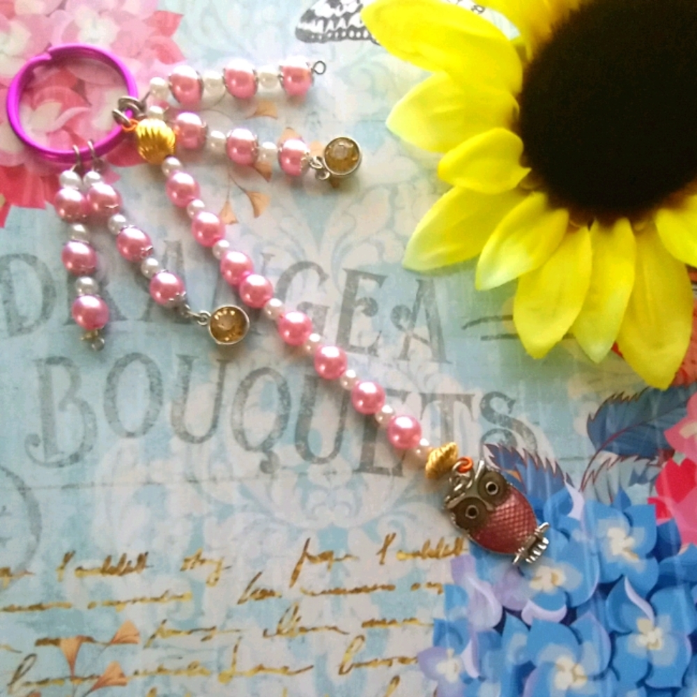 Pink pearl owl Keychain